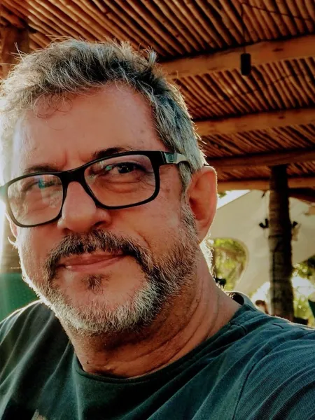 Pauly De Castro Laurito