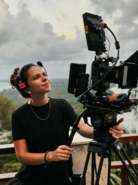 Sara Cunha, DAFB