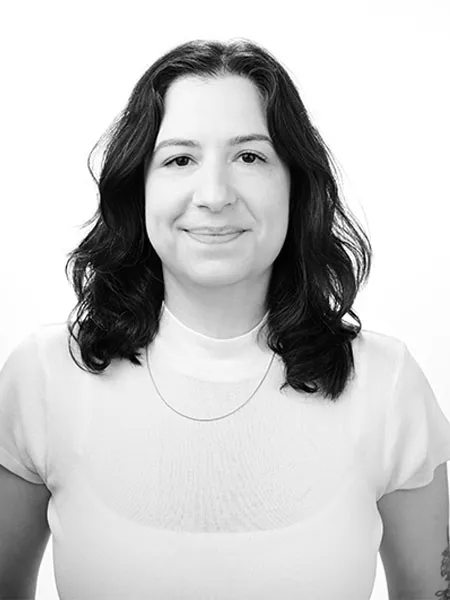Silvia Gabriela Paula Santos Vital Abreu